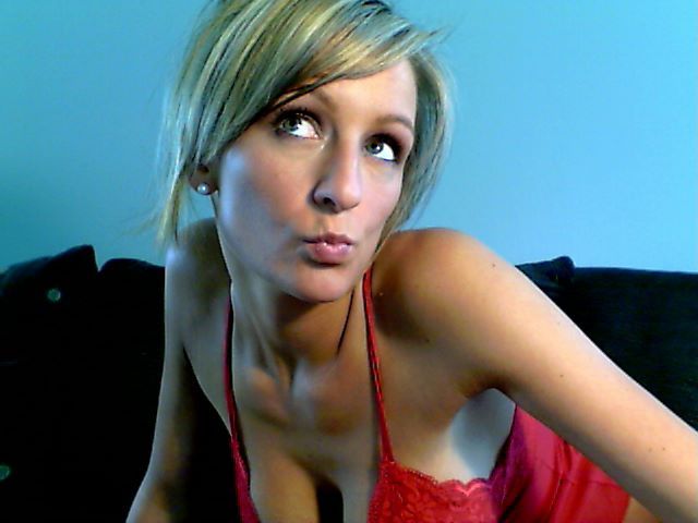 Make Your Cam4 Show Stand Out
